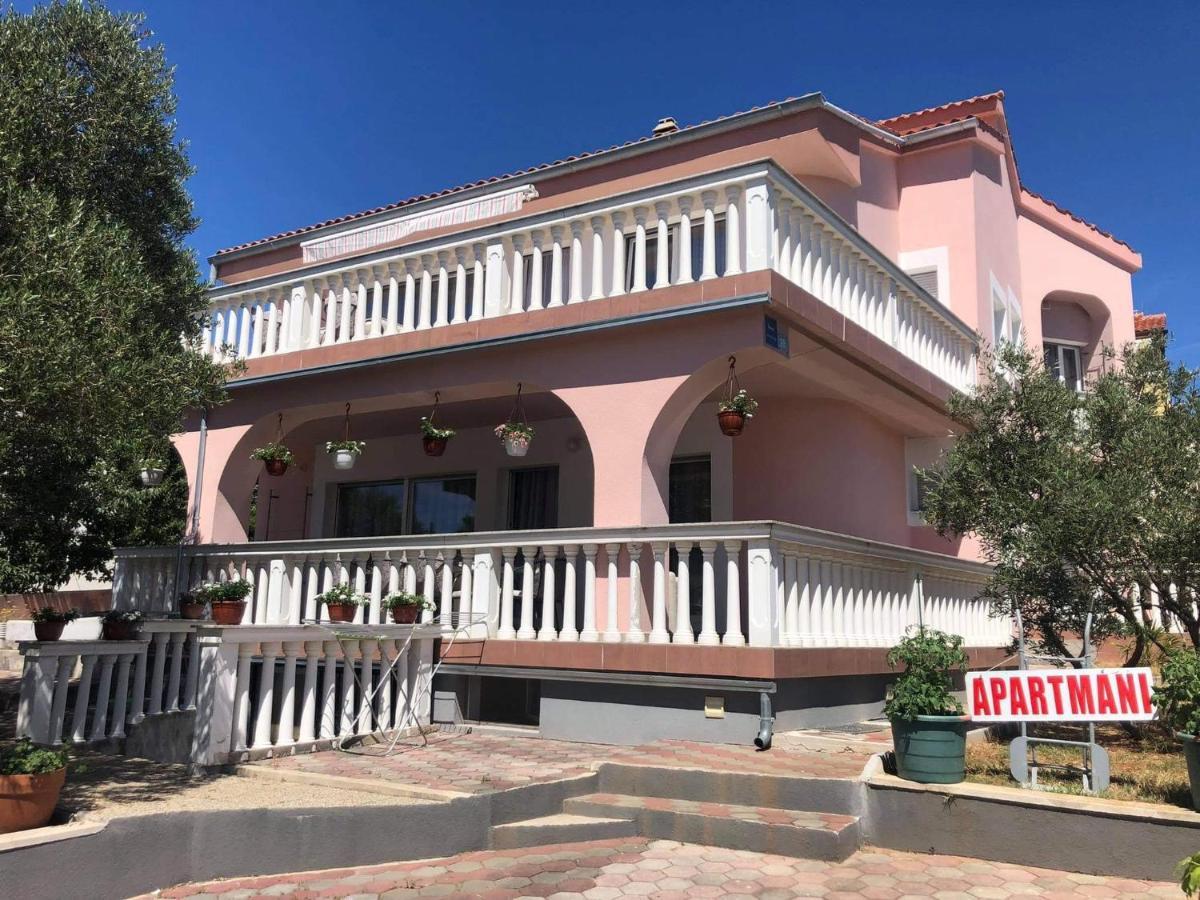 Krk Kornic Apartments Exterior foto