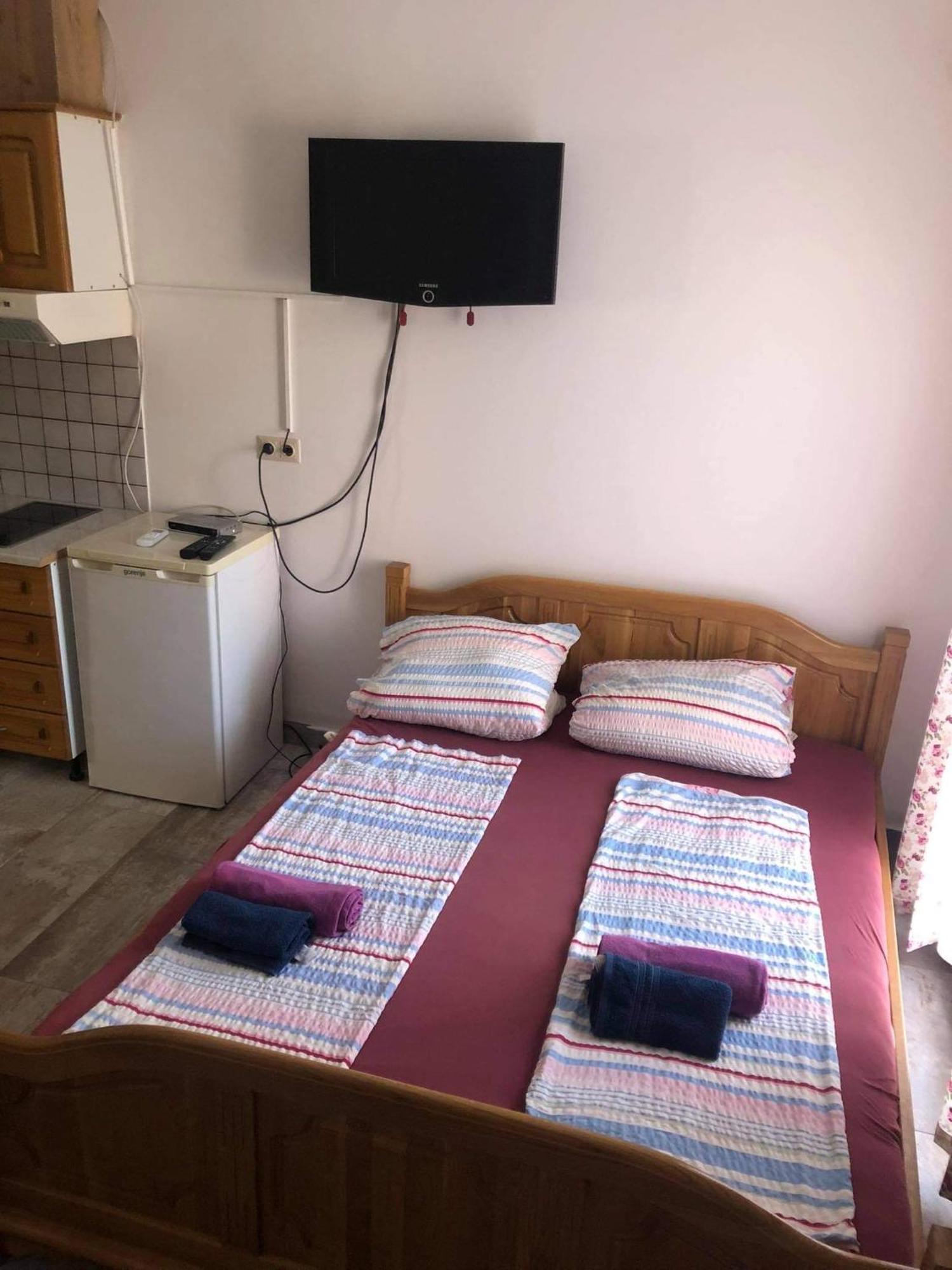 Krk Kornic Apartments Habitación foto