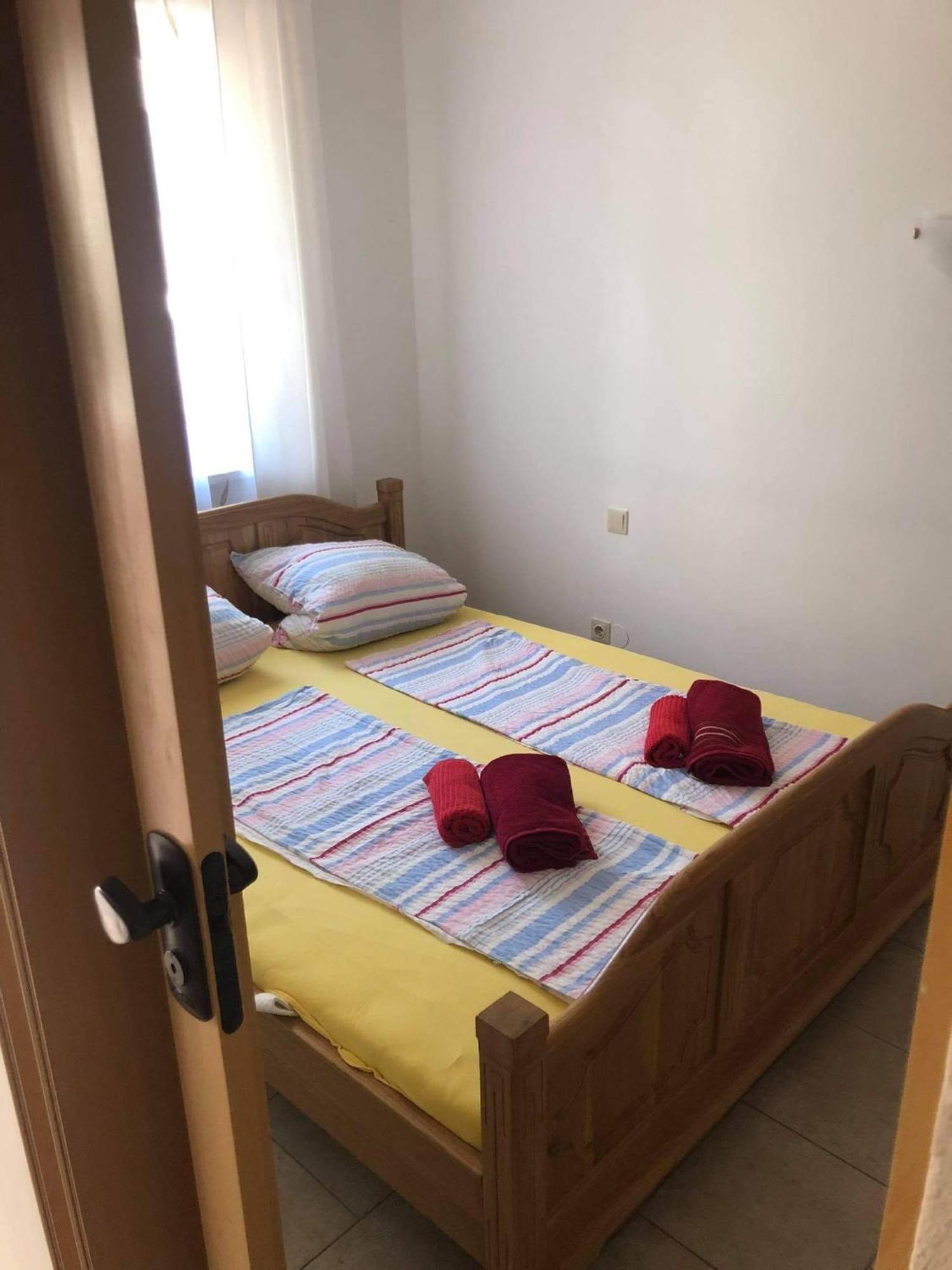 Krk Kornic Apartments Habitación foto